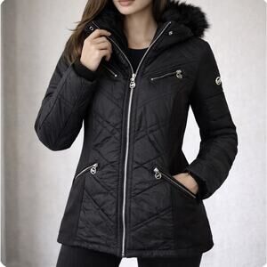 Michael Kors Quilted Jacket Faux Fur Hood Black Zip Up Fitted Winter Coat Women